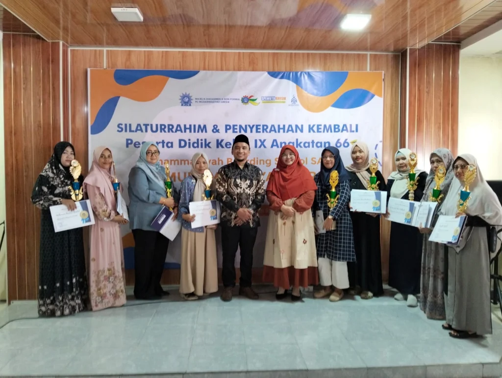 Resmi Dikembalikan ke Orangtua, Siswa Kelas IX Spemutu Gresik Siap Menatap Masa Depan