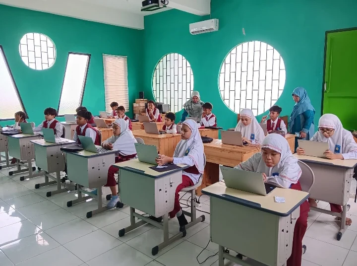 SD Muhtar Uji Coba OSN Gunakan Chromebook, Siap Cetak Prestasi Nasional