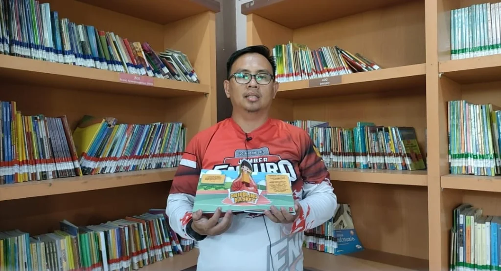 Guru PJOK Spemutu Gresik Sukses Publikasi Ilmiah Terindeks SINTA 4