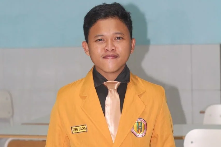 Makna Idul Adha ala Staf SMA Fourmula: Pengabdian Ikhlas dan Penguat Kebersamaan Sekolah