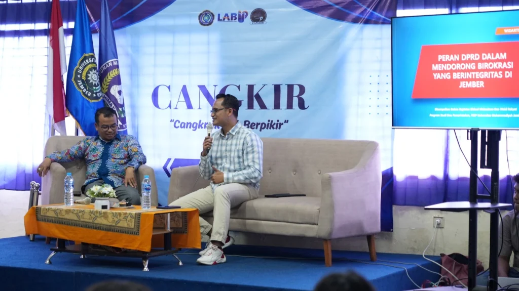 Cangkruk & Berpikir: Prodi Ilmu Pemerintahan Unmuh Jember Bahas Masa Depan Reformasi Birokrasi di Daerah
