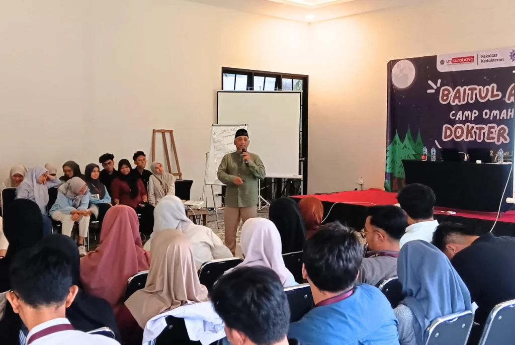 Dokter Muslim Sebagai Khalifah di Fasyankes: dr Tjatur Tekankan Manajemen Pelayanan Berbasis Nilai Islam