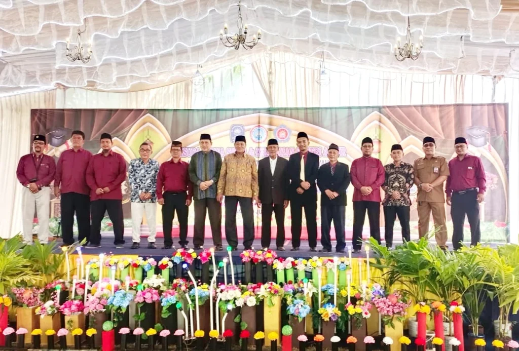 3 Kunci Sekolah Baik Kata Wakil Ketua PWM Jatim di Wisuda PP At-Taqwa Muhammadiyah Kranji