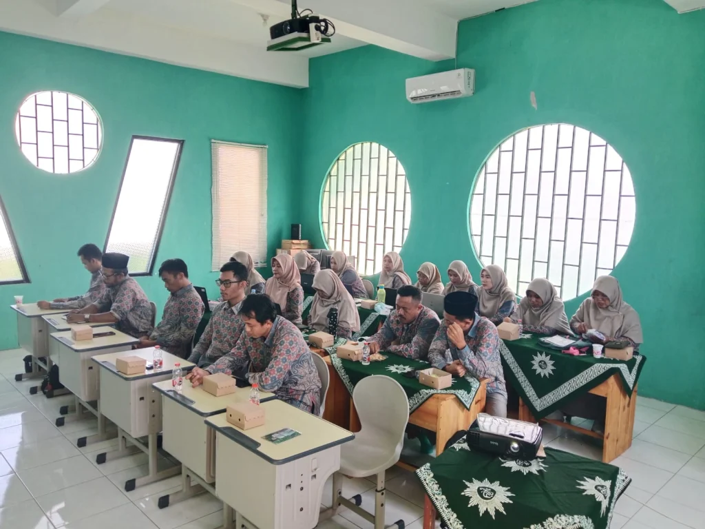 SD Muhtar Blitar Matangkan Kurikulum Satuan Pendidikan untuk Tahun Ajaran Baru