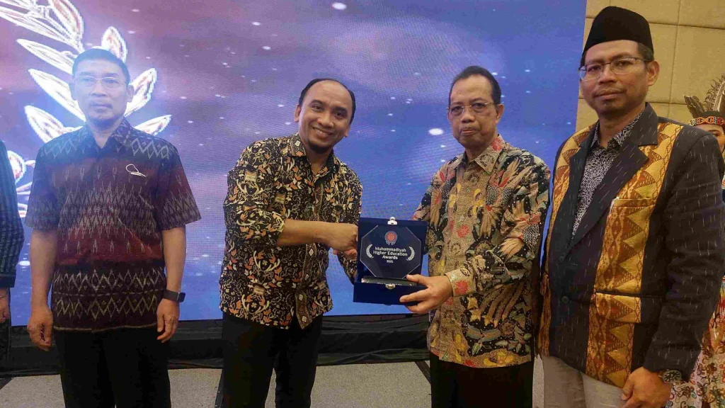 Raih Muhammadiyah Higher Education Awards, UMG Implementasikan Kampus Berdampak