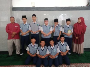 Spemutu Gresik Cetak Generasi Qurani lewat Munaqosah Qiroah Dasar