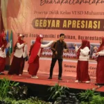 Kolaborasi Hangat SD Mupat: Walimurid Turut Pentas di Acara Perpisahan