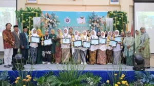 Apresiasi 10 Siswa Terbaik Warnai Wisuda ke-51 SD Muhlas, Ini Daftarnya
