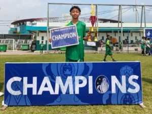 Prestasi Membanggakan! Siswa SMP Mulia Tulangan Antar Persebaya U-13 Juara Soeratin Surabaya