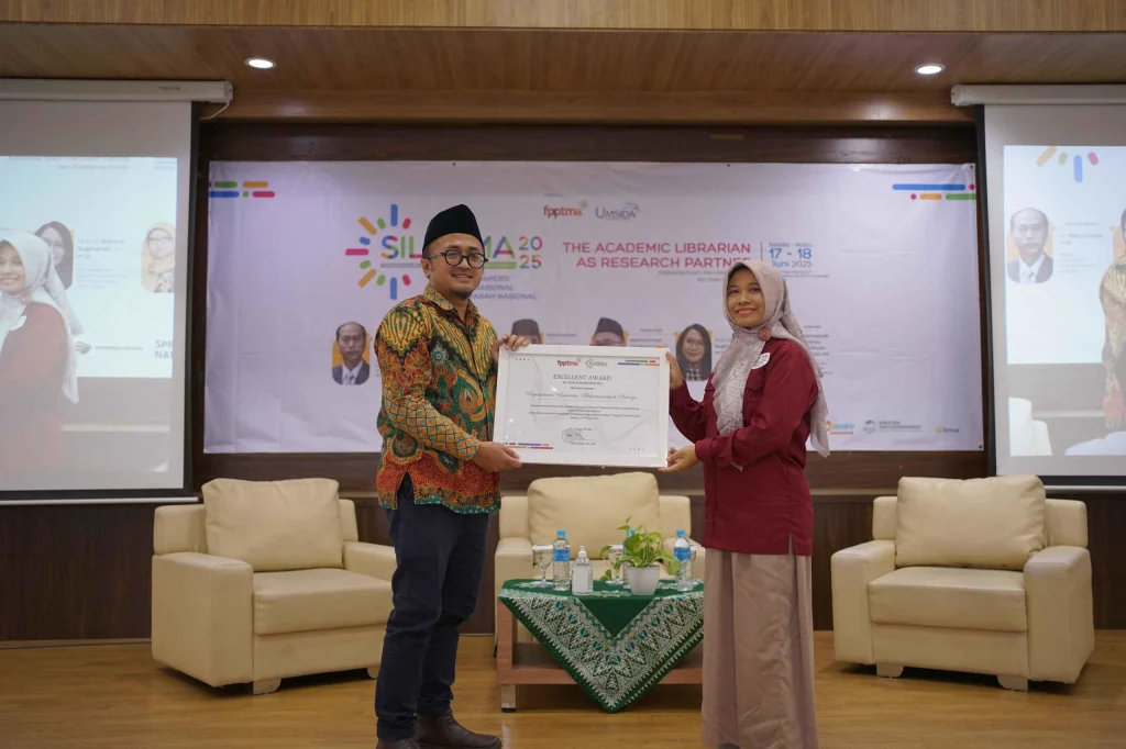 Tak Hanya Jadi Tuan Rumah, Perpustakaan Umsida Juga Raih Excellent Award di SILASMA 2025