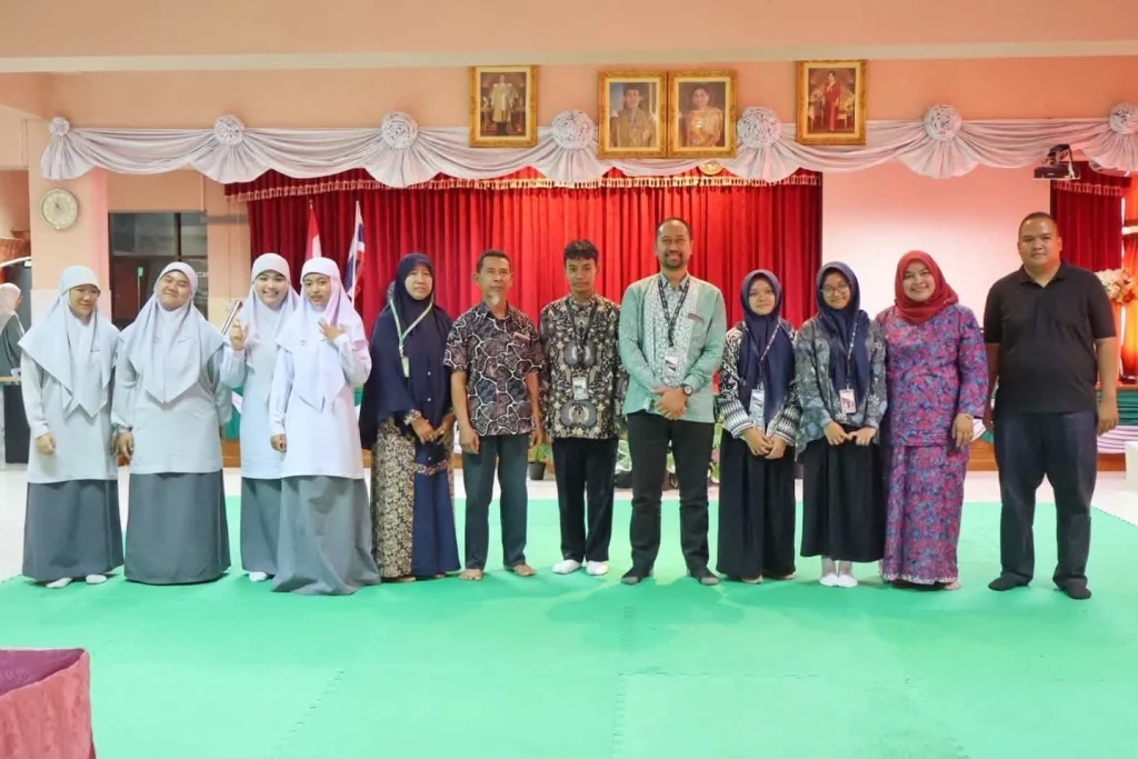 Program Student Exchange SMPM 8 Batu Diresmikan di Thailand