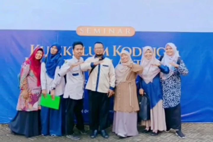 Seminar Coding dan AI, SD Muhtar Mantapkan Langkah Menuju Sekolah Berwawasan Global