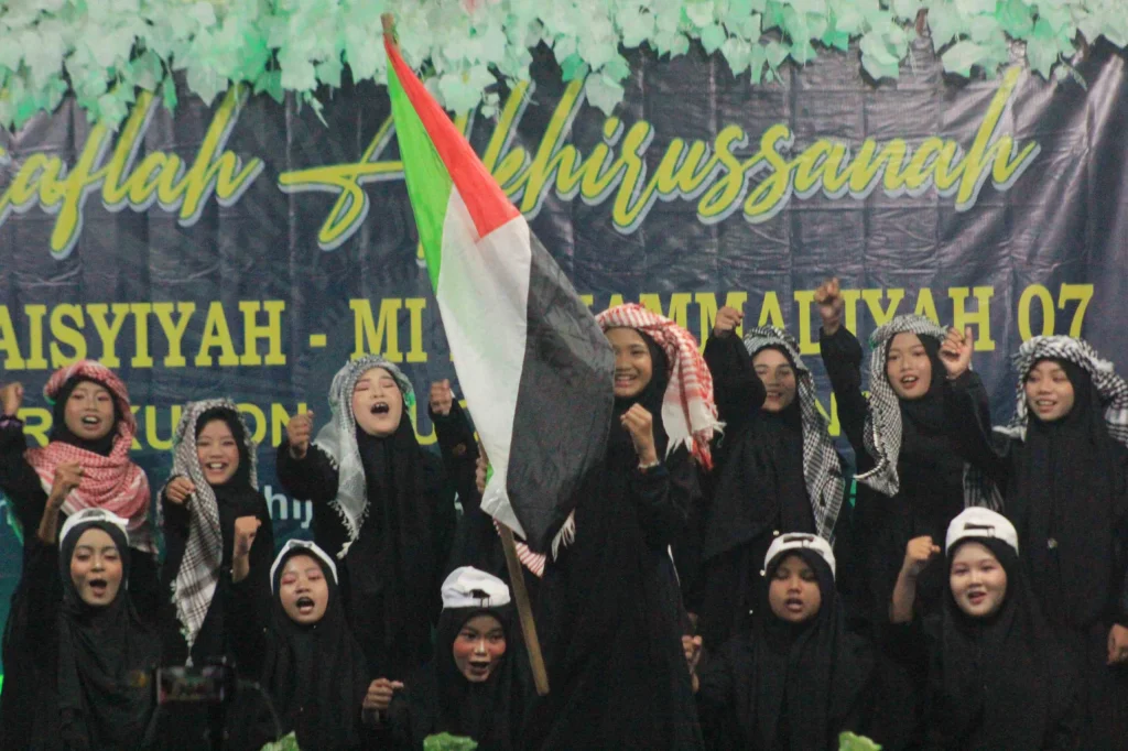 Akhirussanah MIM 07 Warukulon: Warisan Madrasah, Lentera Negeri