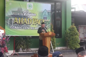 Rektor UMMAD Terangkan Makna Praksis Islam Wasathiyah Saat Mengisi Kajian Ahad Pagi Kota Madiun