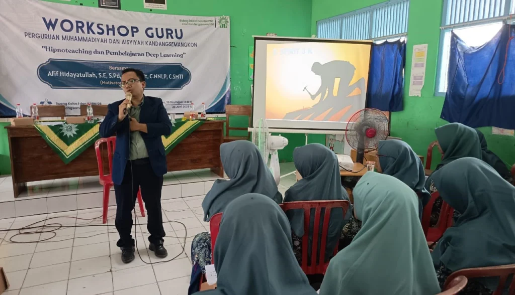 PRM Kandangsemangkon Melaksanakan Silaturrahim dan Workshop Hipnoteaching dan Deep Learning