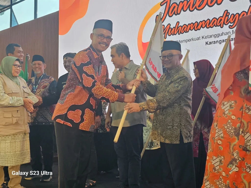 SMA Muhi Terima Penghargaan Sekolah Model SPAB dari Mendikdasmen