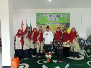 PCA Kebomas Bahas Kiat Mendidik Anak di Pengajian Jumat