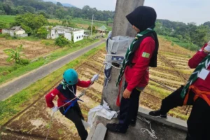 SMK Models, Ahlinya Mountaineering Berbagi Pengalaman di Kemah Besar HW Jatim