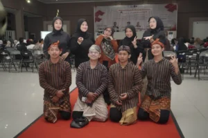 9 Delegasi Mahasiswa Ikom Umsida Bawa Pulang 11 Prestasi dari Silat Apik 2025