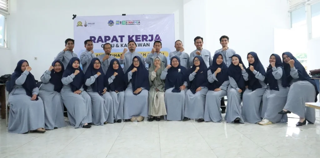 Raker 2025/2026, MBS SMP Muhammadiyah 06 Dau Mantapkan Langkah Menuju Perubahan