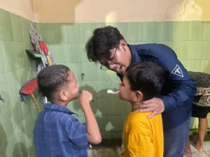 Gigi Sehat, Senyum Cerah: IMM Ayurveda Edukasi Siswa Sekolah Rakjat tentang Kesehatan Gigi