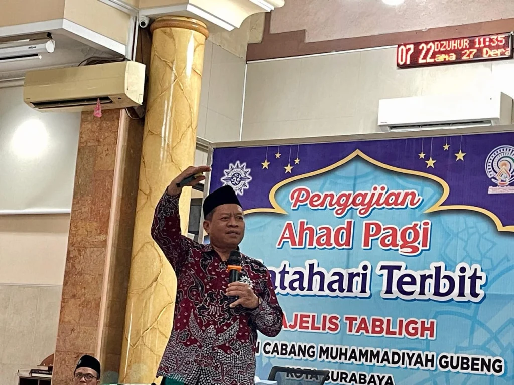 PCM Gubeng Soroti Pendidikan Sebagai Kunci Peradaban dalam Kajian Ahad Pagi