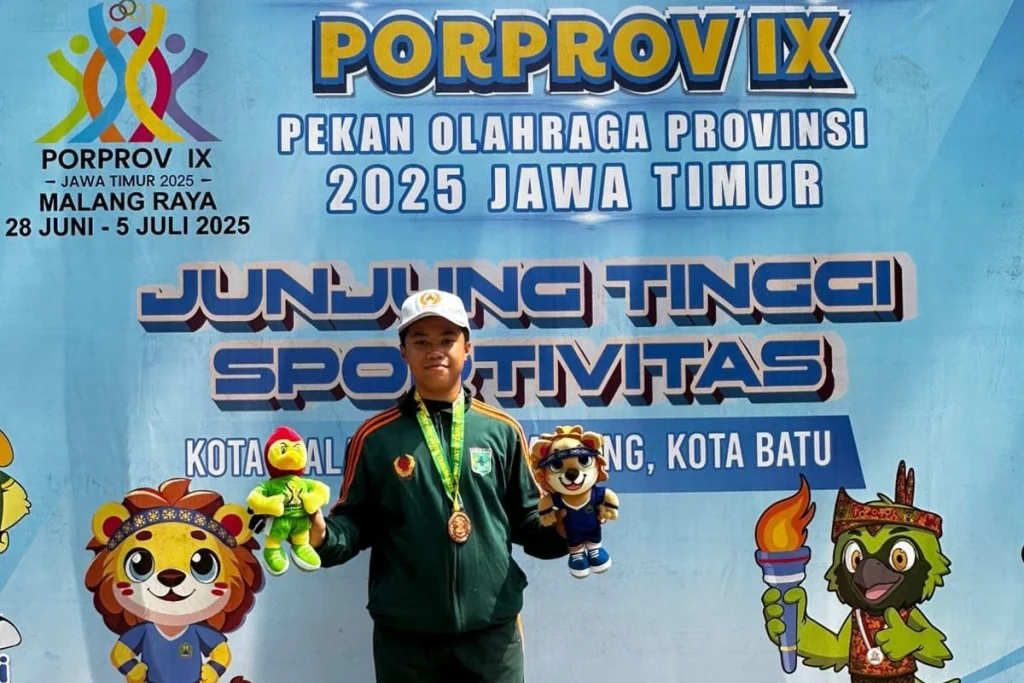 Juno Boy, Siswa SMP Muhammadiyah 8 Batu Raih Medali Perunggu BMX Porprov Jatim 2025