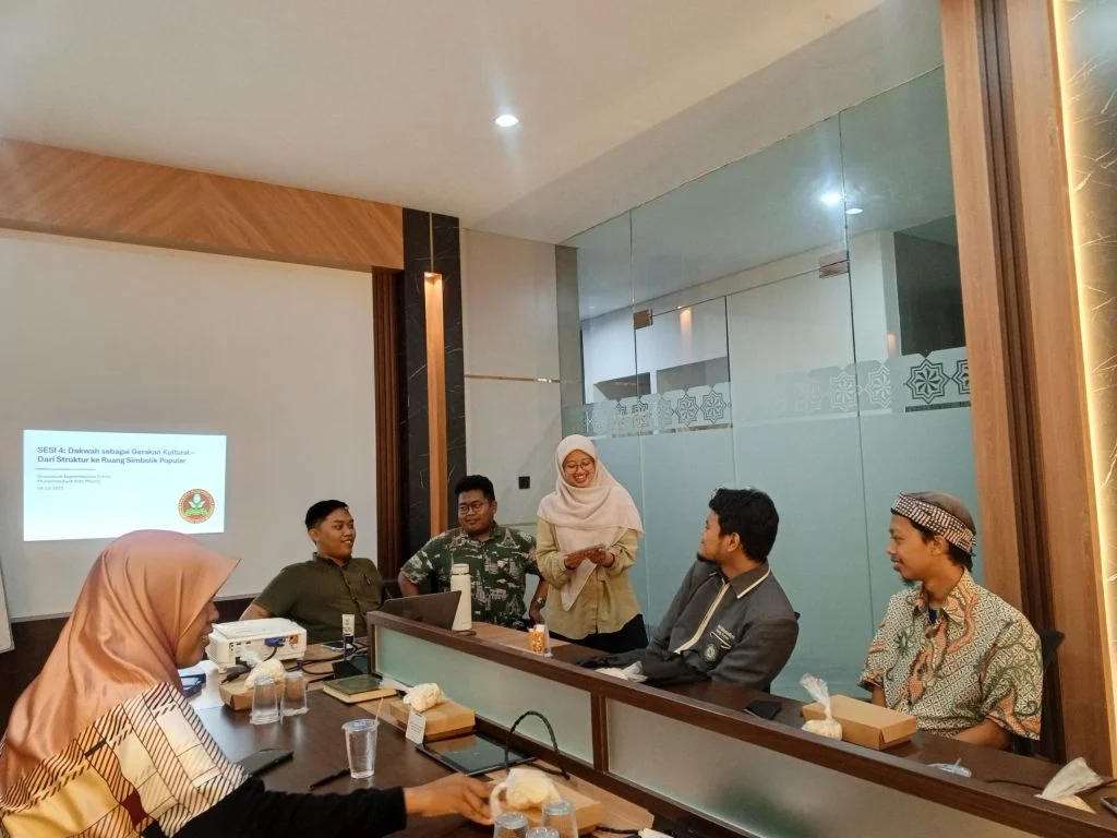 Dunia Fasilitas, Akhirat Tujuan: Refleksi Malam Simposium Ortom Muhammadiyah