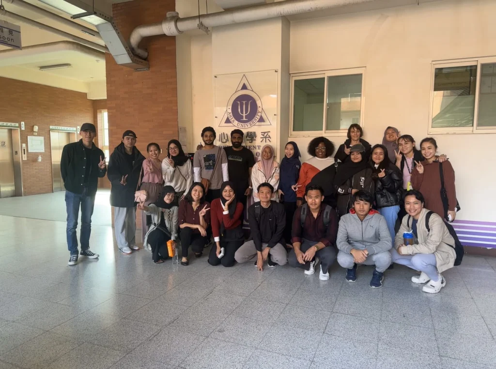 Banyak Peluang ke Luar Negeri, Mahasiswa Psikologi UMM Ini Belajar di Taiwan