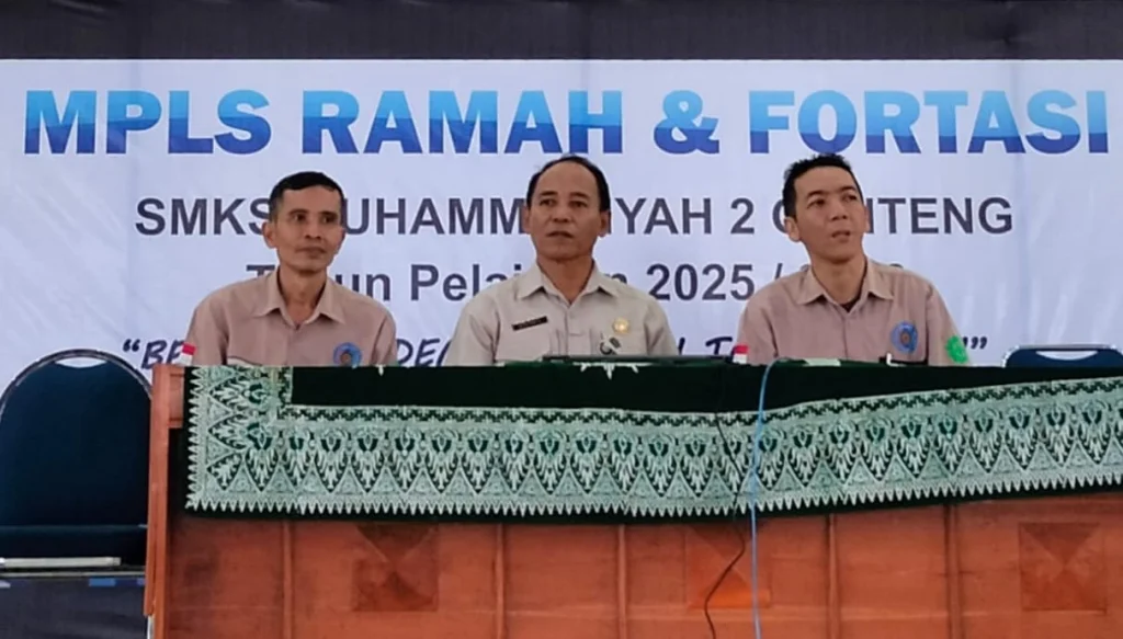 Pesan Pengawas Wali kepada Siswa Baru SMK Muda Genteng di Acara MPLS dan Fortasi 2025