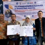 Gandeng UHW Perbanas, PCM Rungkut Perkuat UMKM Lewat Pelatihan Digital