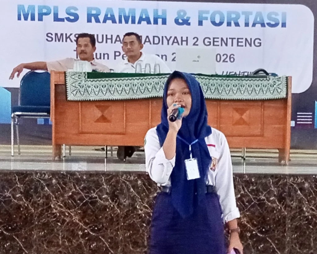 Nyanyian Siswa Baru SMK Muda Genteng Memukau Peserta MPLS Ramah dan Fortasi 2025