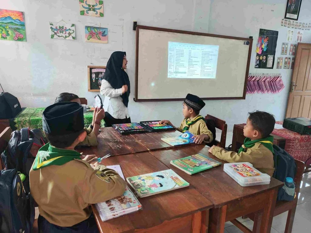 SD Inovatif Aisyiyah Kedungwaru Terapkan Pembelajaran Visual, Bikin Siswa Makin Antusias