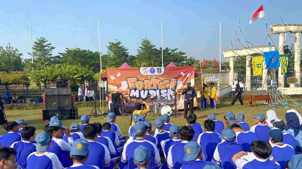 Fortasi 2025 SMK Mudisa Ditutup dengan Penuh Harapan di Tugu Pahlawan Surabaya
