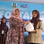 Penyerahan Sembako di Akhir Fortasi: Wujud Nyata Kepedulian Siswa SMK Muhammadiyah 10 Mantup