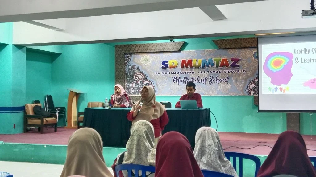 Tingkatkan Layanan Pembelajaran, SD Mumtaz Gelar Pelatihan Guru Pendamping Inkusi