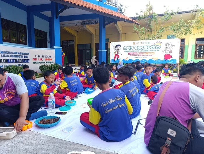Tanamkan Gizi Sejak Dini, SD Muda Babat Gelar GEMARI di MPLS 2025