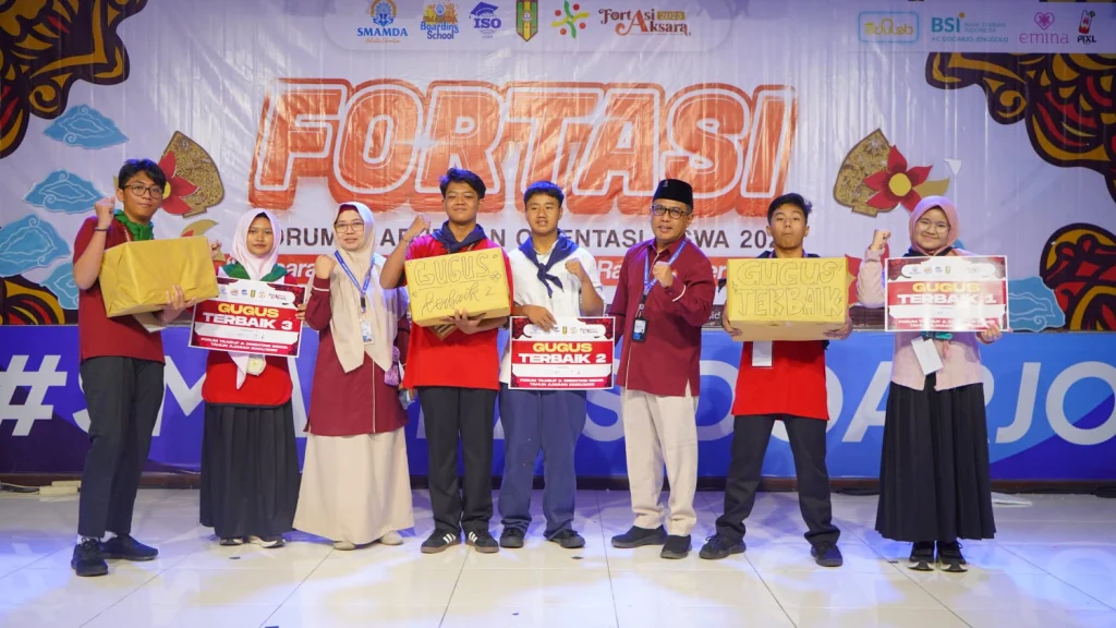 Awarding Fortasi 2025: Momen Penuh Haru dan Prestasi di Smamda Sidoarjo