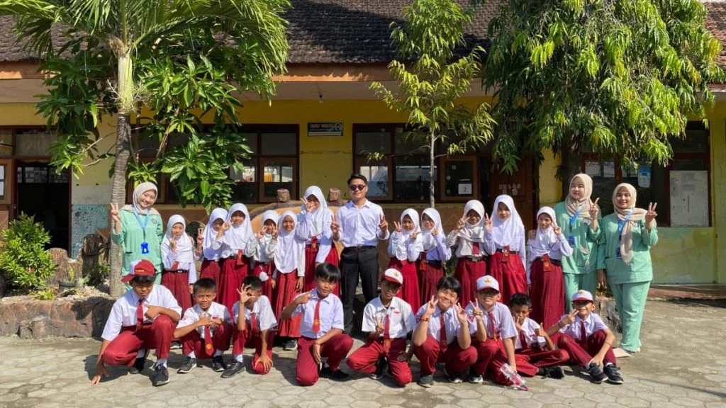 Bersih, Sehat, Cerdas: KKN UMG Tanamkan PHBS di Lingkungan Sekolah