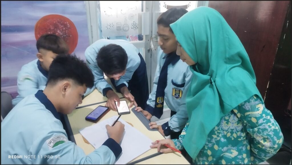 Dilematis Kasus Guru: Siapa yang Melindungi Mereka?