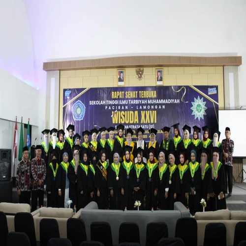 Wisuda STIT Muhammadiyah Paciran 2025 Berlangsung Khidmat dan Bermakna