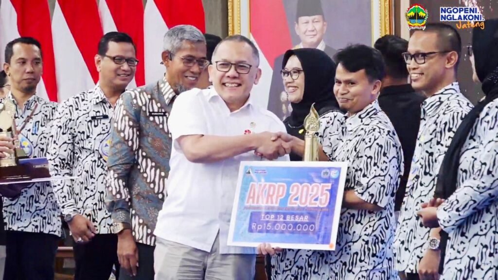 Dosen UNIMMA Hadirkan Inovasi Energi Biogas Berdaya Saing Tinggi: Dr. Suroto Munahar Raih Penghargaan AKRP 2025