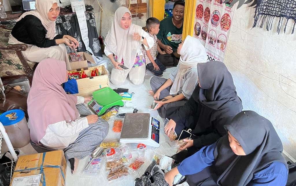 Universitas Muhammadiyah Lamongan Tingkatkan Daya Saing UMKM Melalui Pelatihan Teknologi Penyimpanan Cerdas