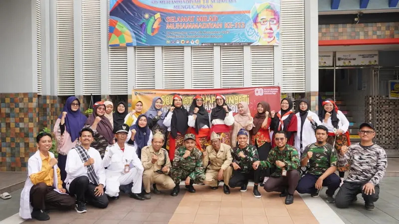 Semangat Kepahlawanan Menyala di SD Muhammadiyah 18 Surabaya
