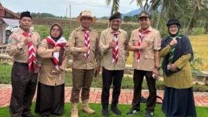 Baju HW Kepala SMA Muha Genteng Jadi Perhatian di Kegiatan Penguatan Ketahanan Pangan Polresta Banyuwangi