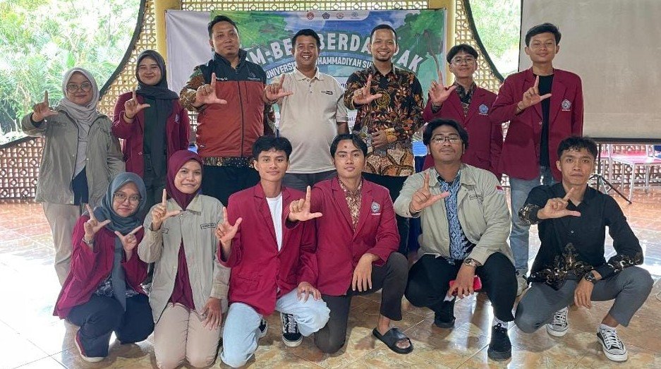 BEM UM Surabaya Kuatkan Warga Supitarang dalam Hal Mitigasi Bencana dan Ketahanan Pangan