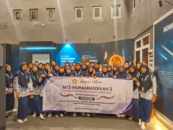 Madtsamuda Kunjungi Tiga Museum di Surabaya dalam Outing Class Penuh Wawasan