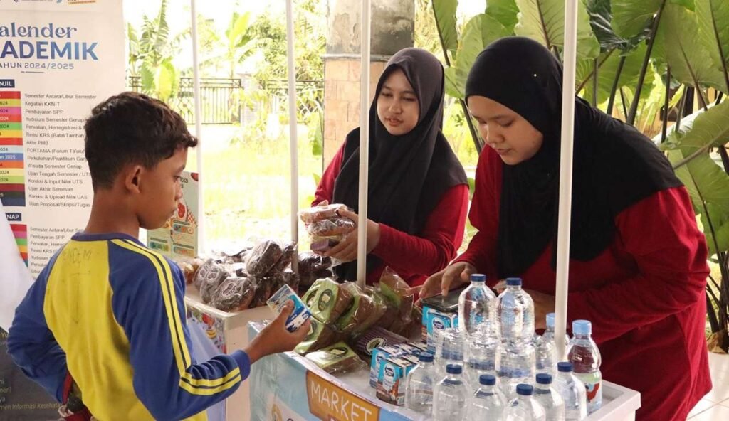 Gandeng Umla, Umsida Buat Posyandu Remaja di Lamongan