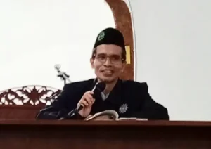 Kajian Tafsir Masjid An-Nur Genteng Bahas Tata Cara Meminang Perempuan di Masa Iddah Wafat