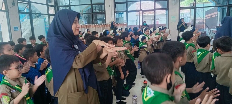 Sehat dengan Cuci Tangan yang Benar bersama SD Sakri